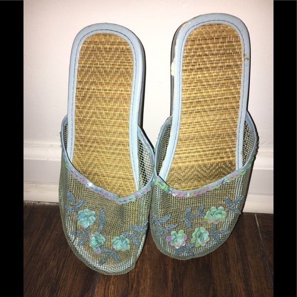 Slid on flats | Amazon - Picture 3 of 4